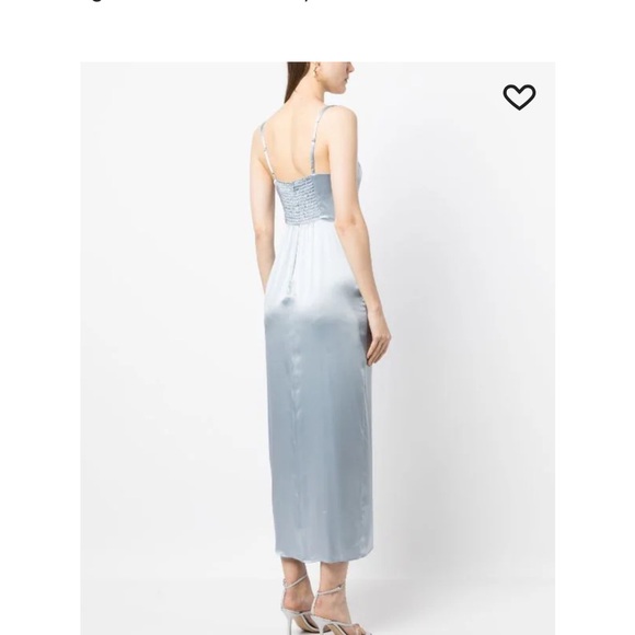 Reformation 100% Silk
Solay silk midi dress size 0 - Picture 3 of 8